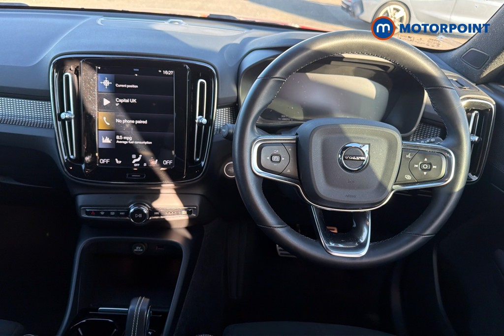 Volvo Xc40 R Design Pro Automatic Petrol SUV - Stock Number (1623335) - 2nd supplementary image