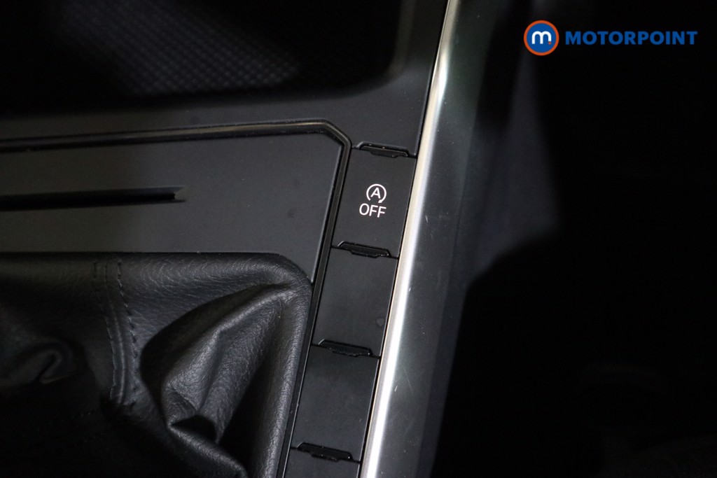 Volkswagen Polo Life Manual Petrol Hatchback - Stock Number (1623359) - 9th supplementary image