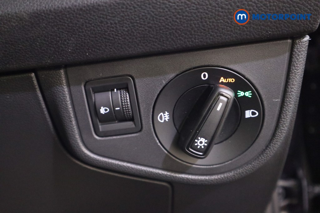Volkswagen Polo Life Manual Petrol Hatchback - Stock Number (1623374) - 12th supplementary image