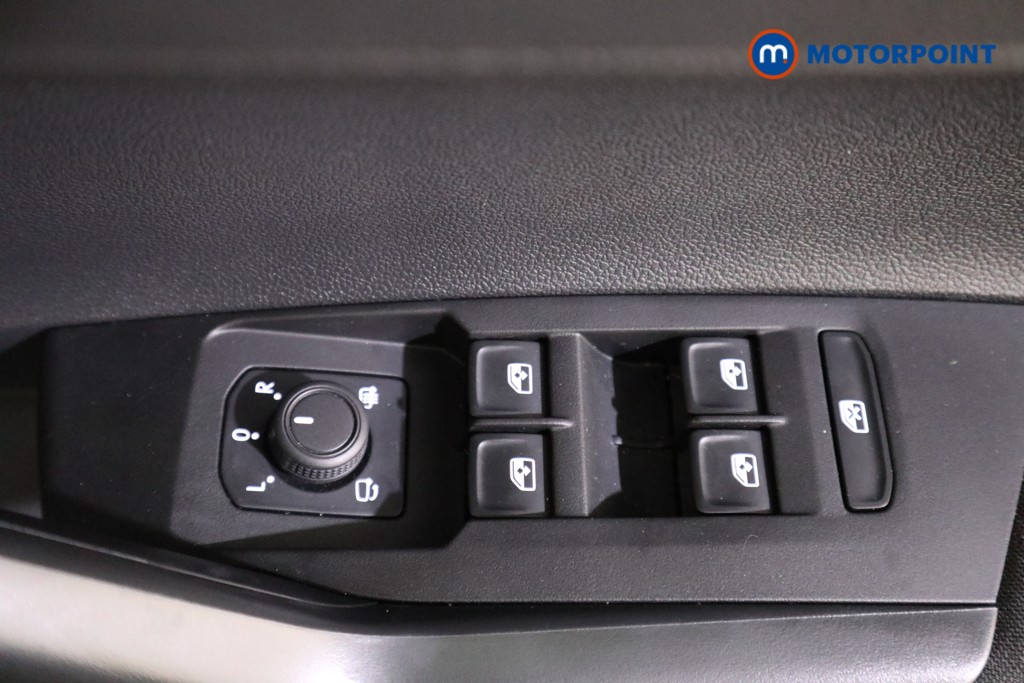 Volkswagen Polo Life Manual Petrol Hatchback - Stock Number (1623374) - 15th supplementary image