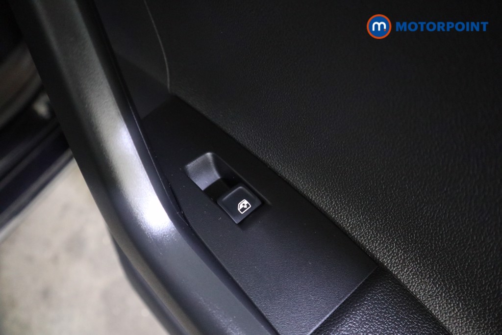 Volkswagen Polo Life Manual Petrol Hatchback - Stock Number (1623382) - 20th supplementary image