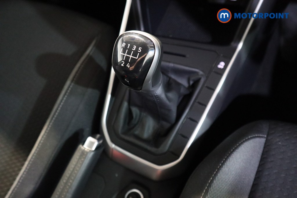 Volkswagen Polo Life Manual Petrol Hatchback - Stock Number (1623385) - 10th supplementary image