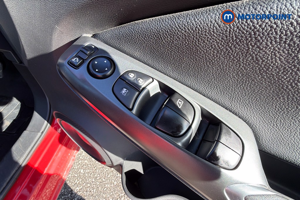 Nissan Juke Acenta Premium Manual Petrol SUV - Stock Number (1623770) - 20th supplementary image