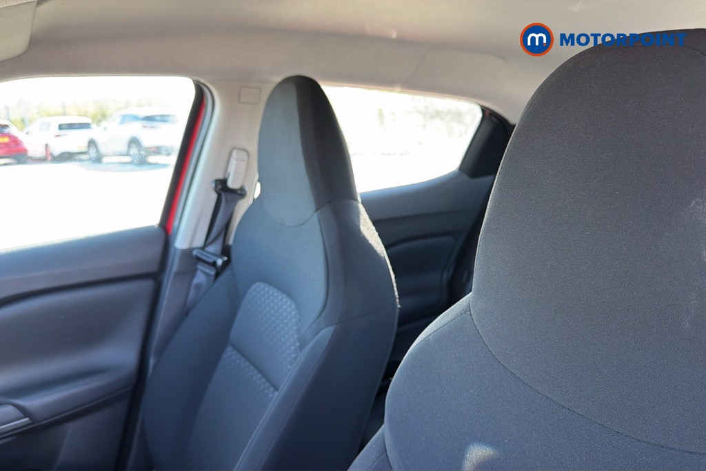 Nissan Juke Acenta Premium Manual Petrol SUV - Stock Number (1623770) - 23rd supplementary image