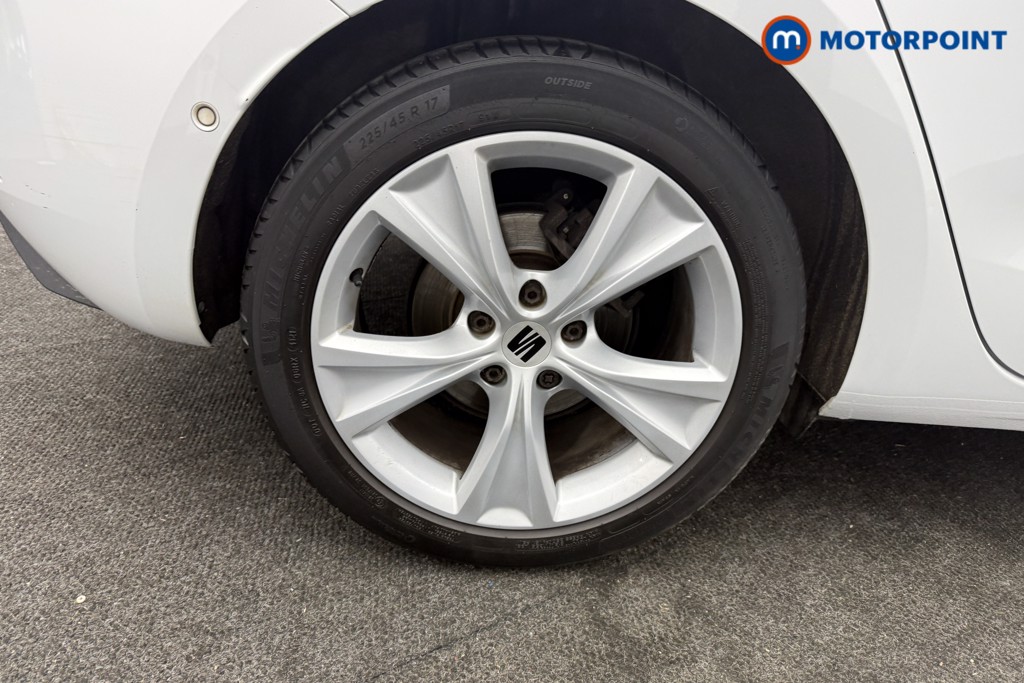 Seat Leon FR Manual Petrol Hatchback - Stock Number (1623894) - 18th supplementary image