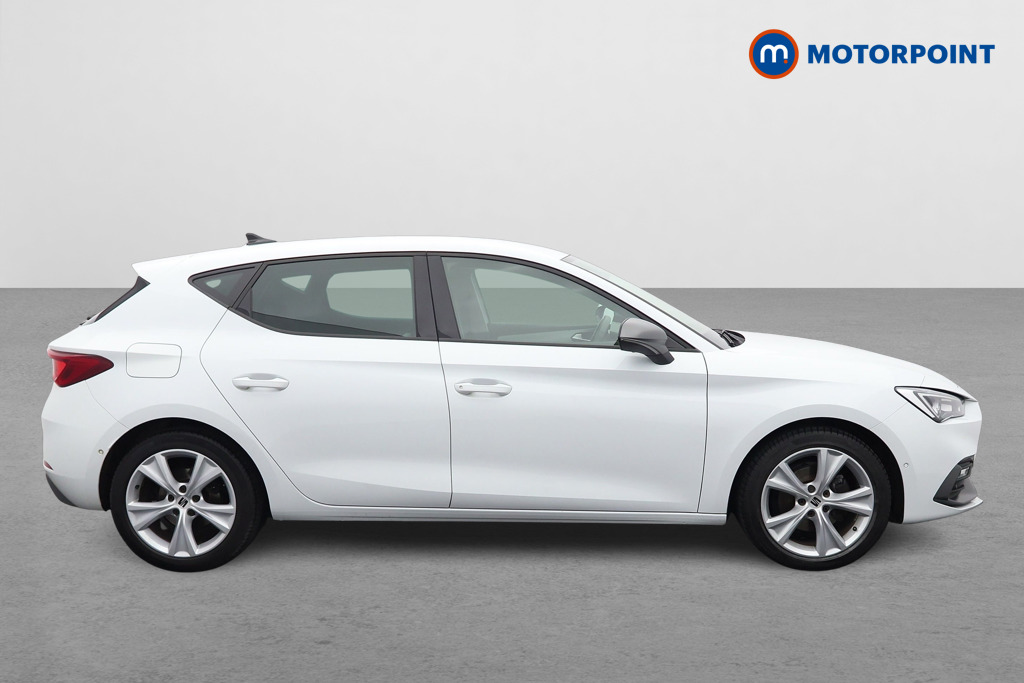 Seat Leon FR Manual Petrol Hatchback - Stock Number (1623894) - Drivers side