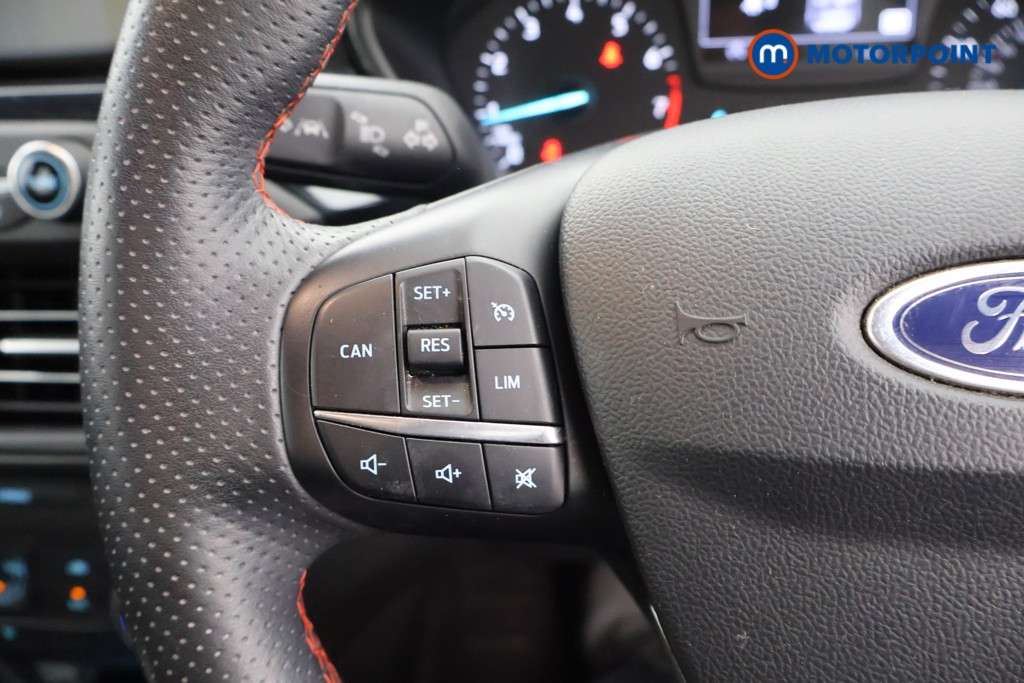 Ford Focus St-Line Manual Petrol Hatchback - Stock Number (1623950) - 2nd supplementary image