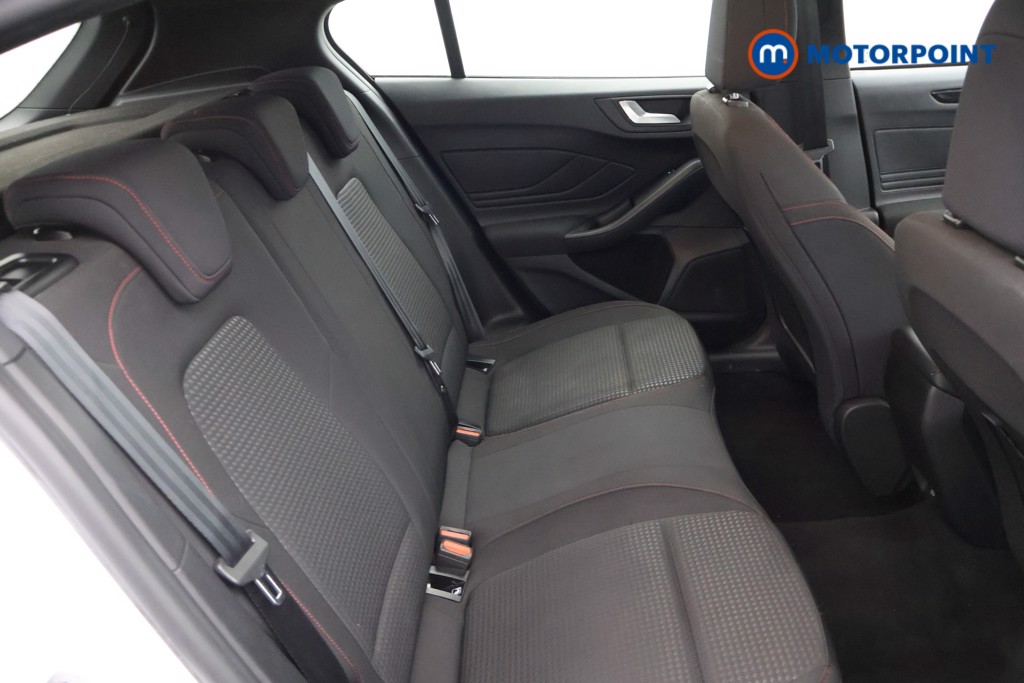 Ford Focus St-Line Manual Petrol Hatchback - Stock Number (1623950) - 14th supplementary image