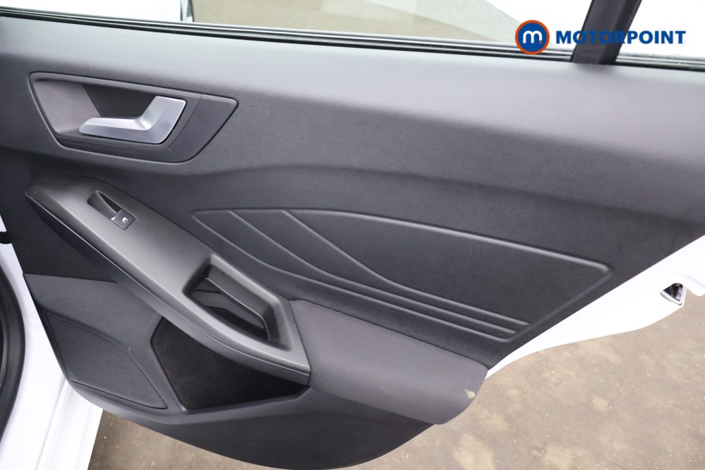 Ford Focus St-Line Manual Petrol Hatchback - Stock Number (1623950) - 16th supplementary image