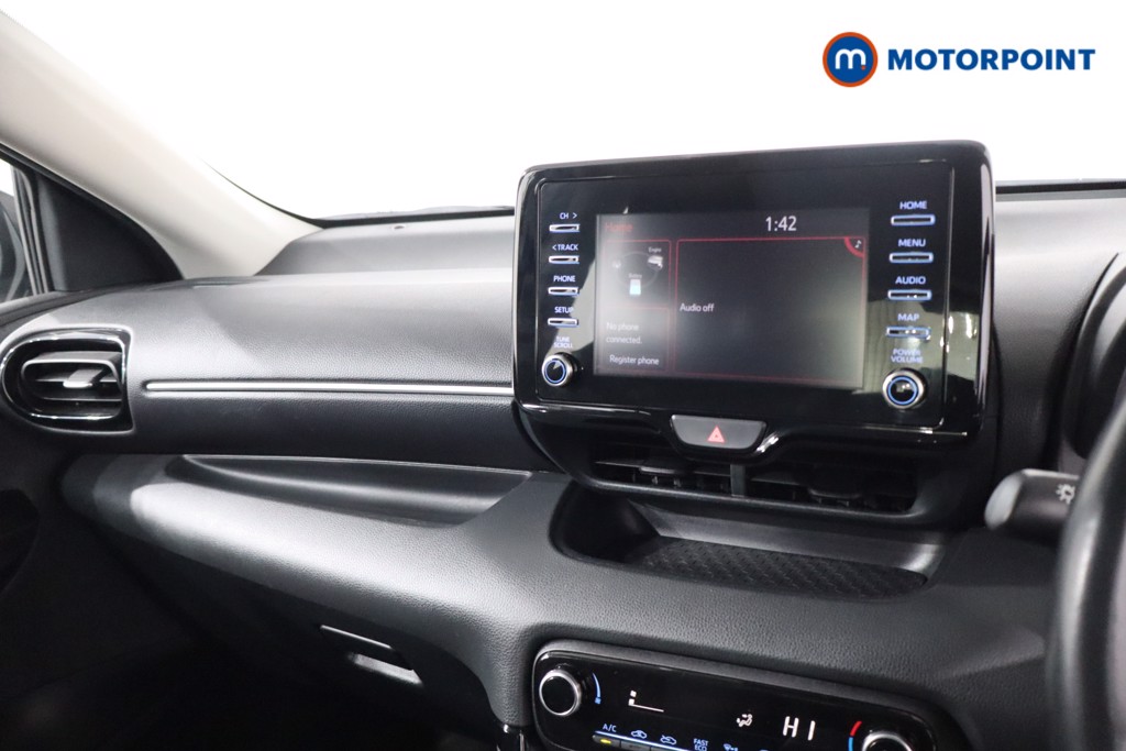 Toyota Yaris Icon Automatic Petrol-Electric Hybrid Hatchback - Stock Number (1623978) - 21st supplementary image