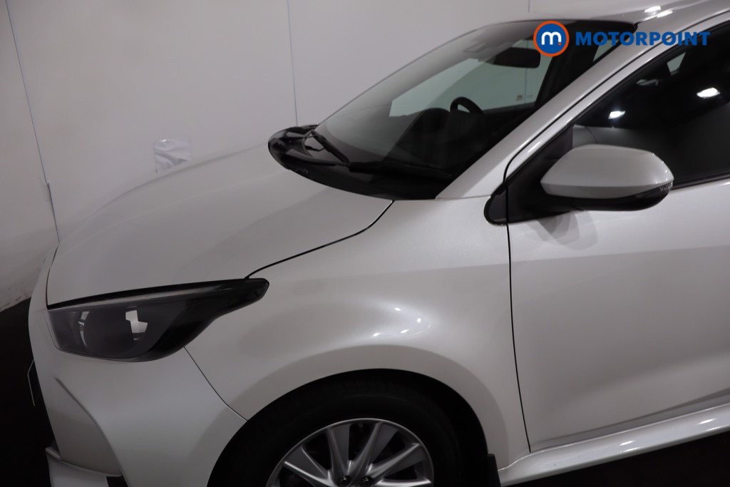 Toyota Yaris Icon Automatic Petrol-Electric Hybrid Hatchback - Stock Number (1623978) - 28th supplementary image