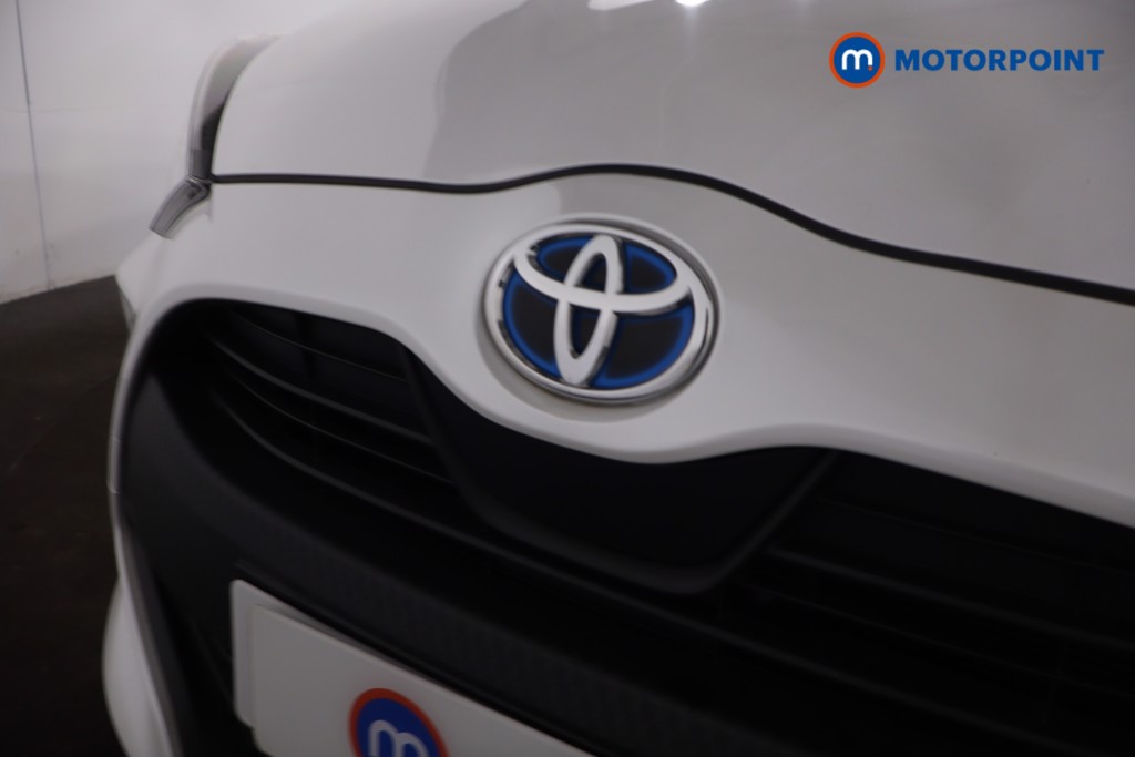 Toyota Yaris Icon Automatic Petrol-Electric Hybrid Hatchback - Stock Number (1623978) - 31st supplementary image