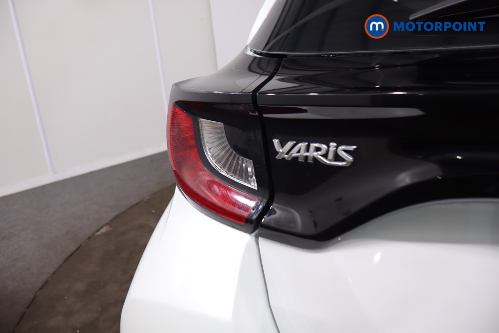 Toyota Yaris Icon Automatic Petrol-Electric Hybrid Hatchback - Stock Number (1623978) - 36th supplementary image