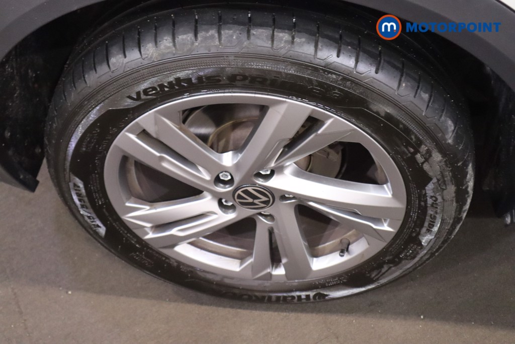 Volkswagen T-Roc R-Line Manual Petrol SUV - Stock Number (1624035) - 11th supplementary image