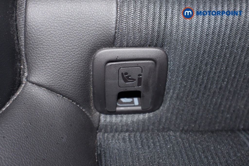 Volkswagen T-Roc R-Line Manual Petrol SUV - Stock Number (1624035) - 24th supplementary image