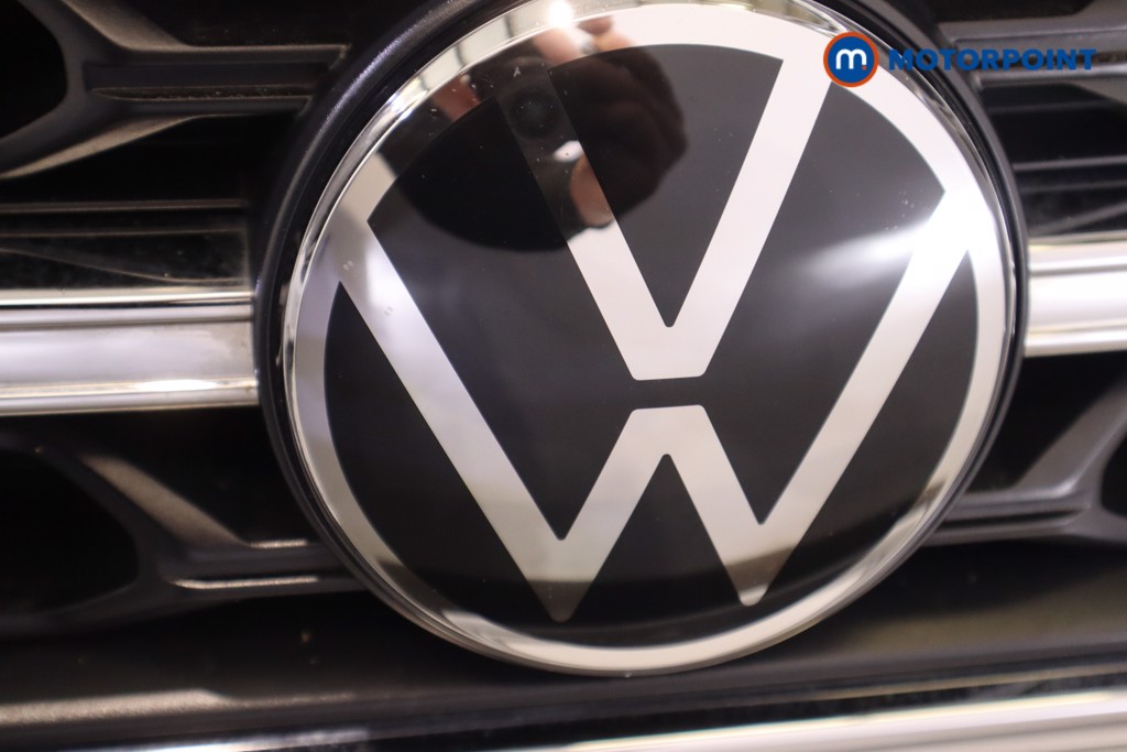 Volkswagen T-Roc R-Line Manual Petrol SUV - Stock Number (1624035) - 35th supplementary image