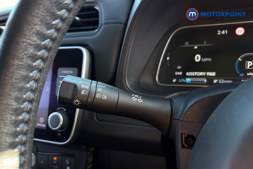 Nissan Leaf N-Connecta Automatic Electric Hatchback - Stock Number (1624058) - 6th supplementary image