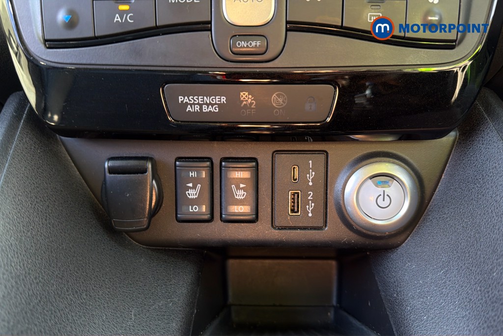 Nissan Leaf N-Connecta Automatic Electric Hatchback - Stock Number (1624058) - 17th supplementary image