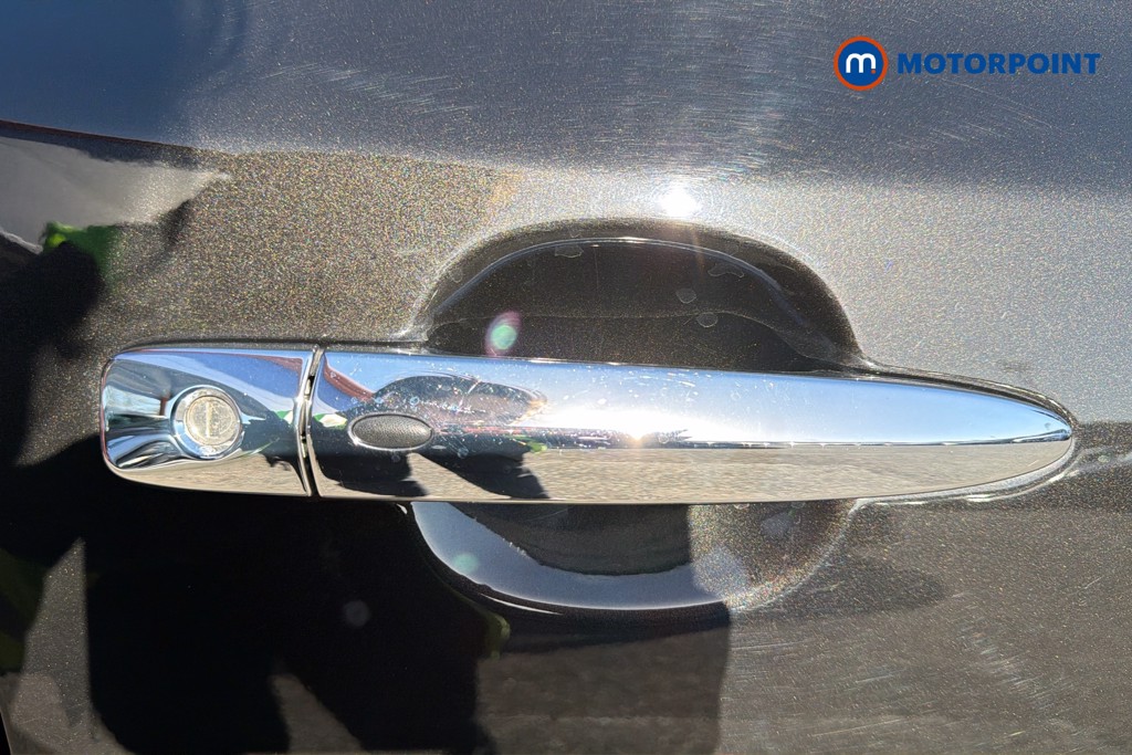 Nissan Leaf N-Connecta Automatic Electric Hatchback - Stock Number (1624058) - 42nd supplementary image