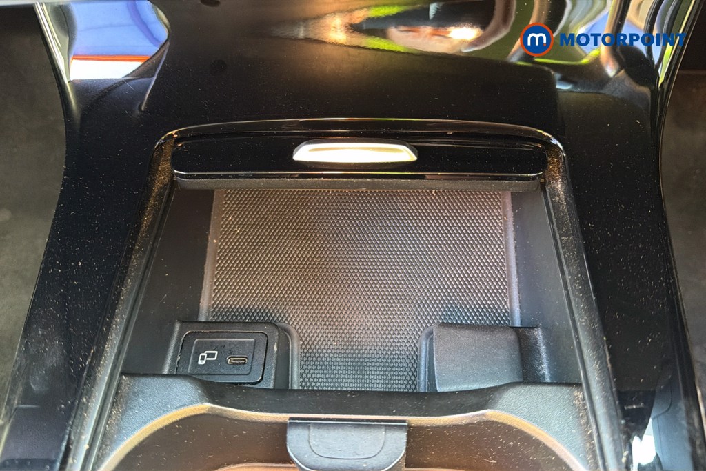 Mercedes-Benz A Class Amg Line Automatic Diesel Hatchback - Stock Number (1624099) - 17th supplementary image