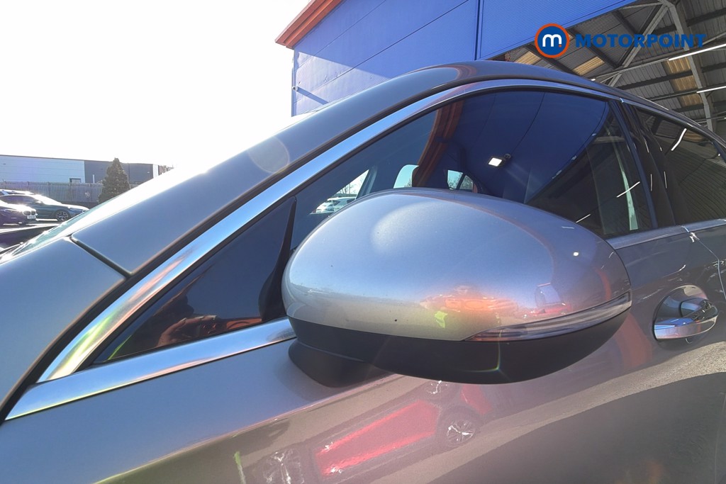 Mercedes-Benz A Class Amg Line Automatic Diesel Hatchback - Stock Number (1624099) - 43rd supplementary image