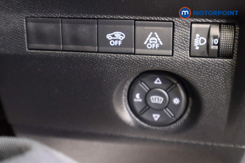 Citroen C4 Shine Plus Automatic Petrol Hatchback - Stock Number (1624171) - 16th supplementary image