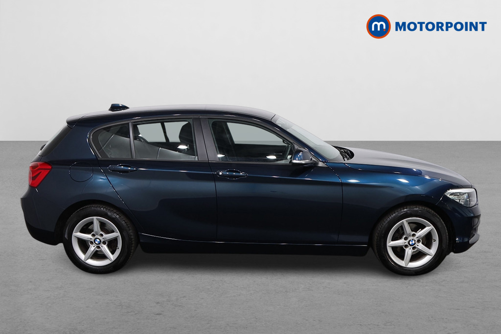 BMW 1 Series SE Automatic Petrol Hatchback - Stock Number (1624215) - Drivers side