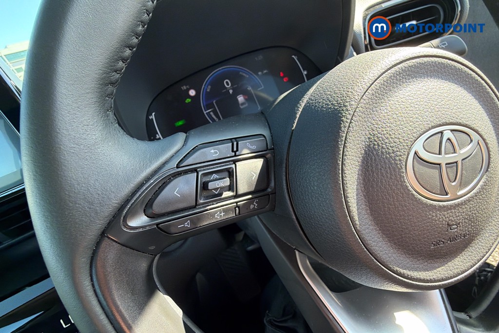 Toyota Yaris Cross Icon Automatic Petrol-Electric Hybrid Estate - Stock Number (1624278) - 3rd supplementary image