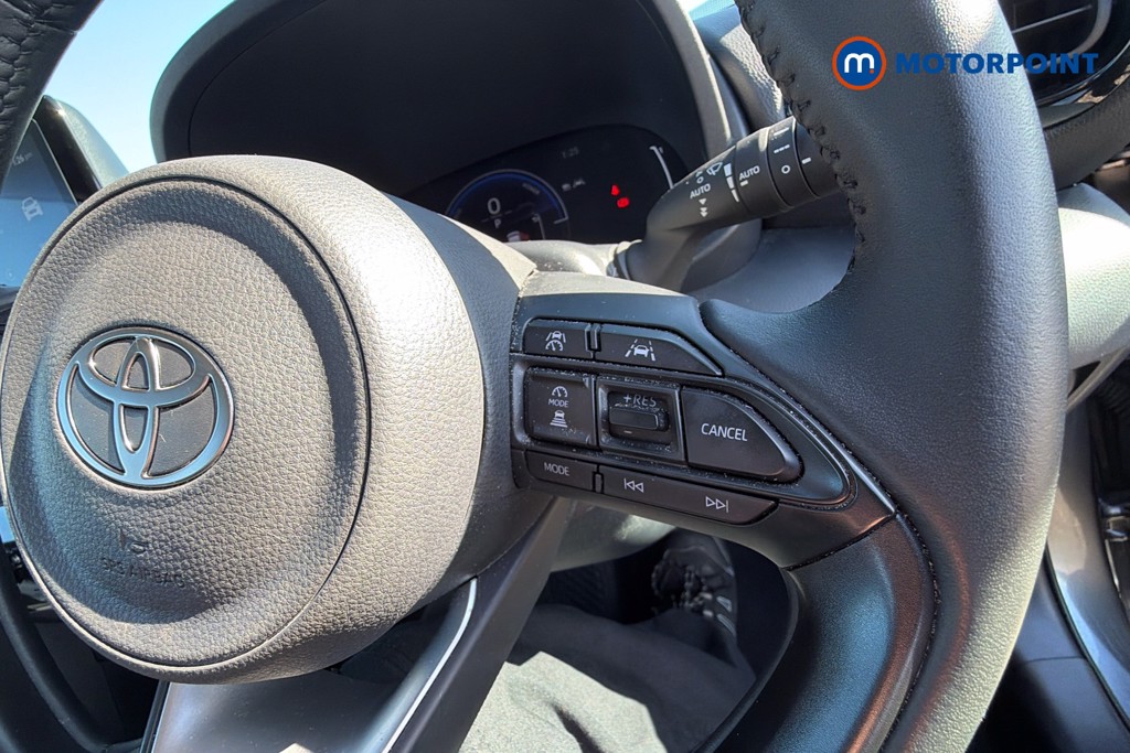 Toyota Yaris Cross Icon Automatic Petrol-Electric Hybrid Estate - Stock Number (1624278) - 4th supplementary image