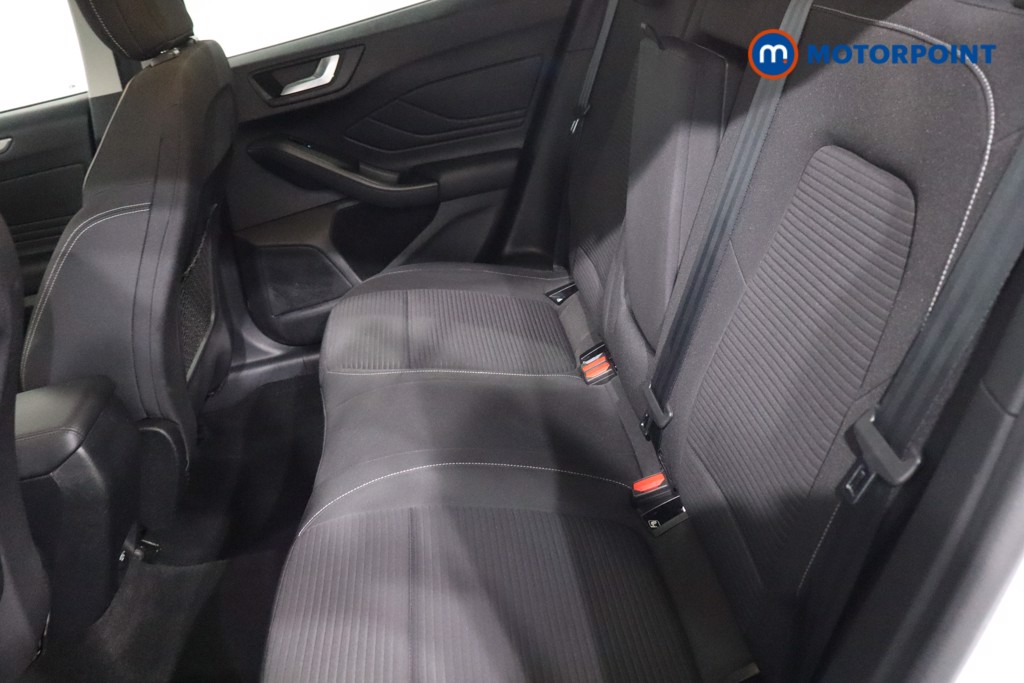 Ford Focus Titanium Manual Petrol Hatchback - Stock Number (1624406) - 5th supplementary image
