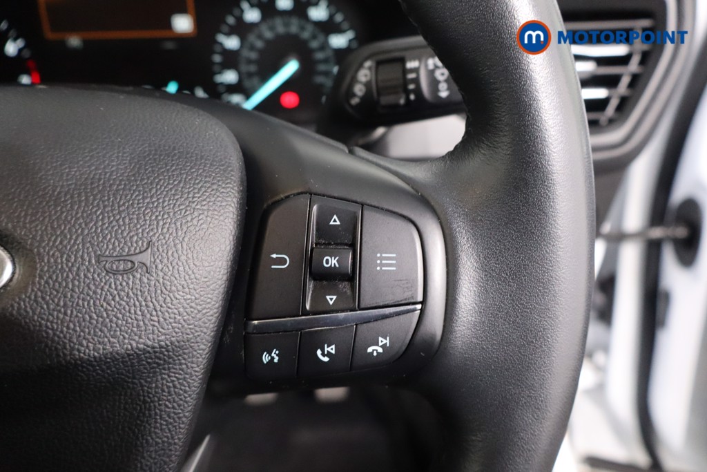 Ford Focus Titanium Manual Petrol Hatchback - Stock Number (1624406) - 8th supplementary image