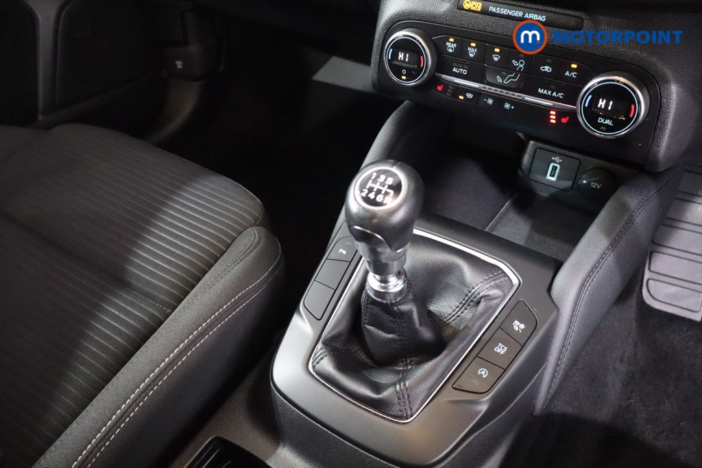 Ford Focus Titanium Manual Petrol Hatchback - Stock Number (1624406) - 22nd supplementary image