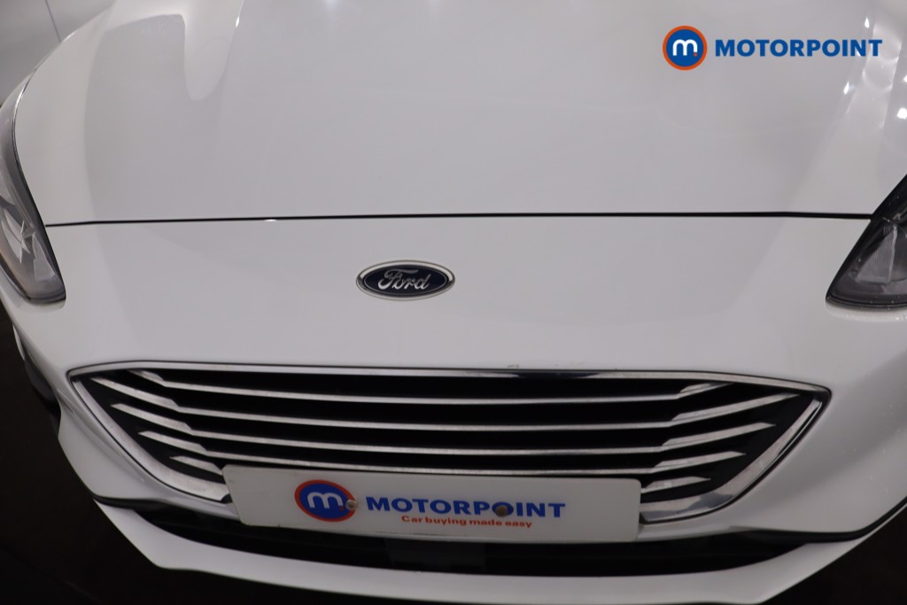 Ford Focus Titanium Manual Petrol Hatchback - Stock Number (1624406) - 30th supplementary image