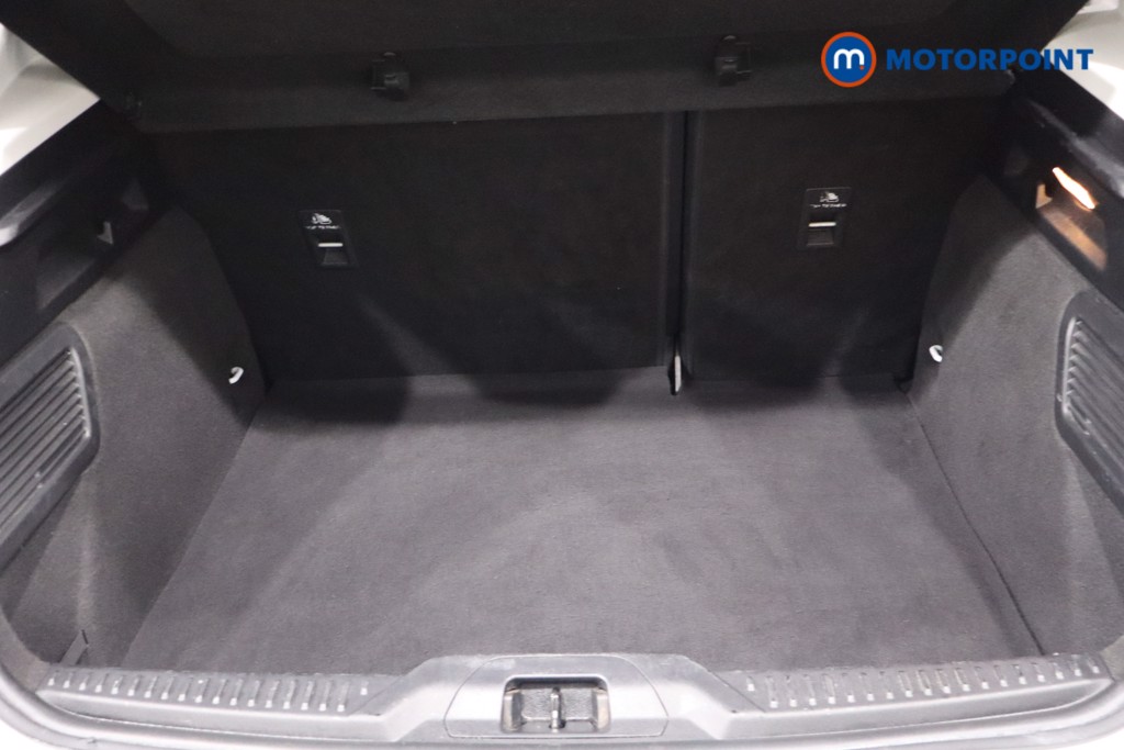 Ford Focus Titanium Manual Petrol Hatchback - Stock Number (1624406) - 39th supplementary image