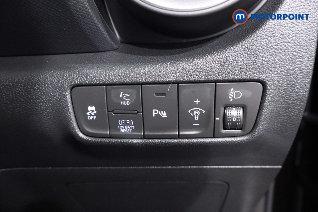 Hyundai Kona Ultimate Automatic Petrol-Electric Hybrid SUV - Stock Number (1624765) - 17th supplementary image