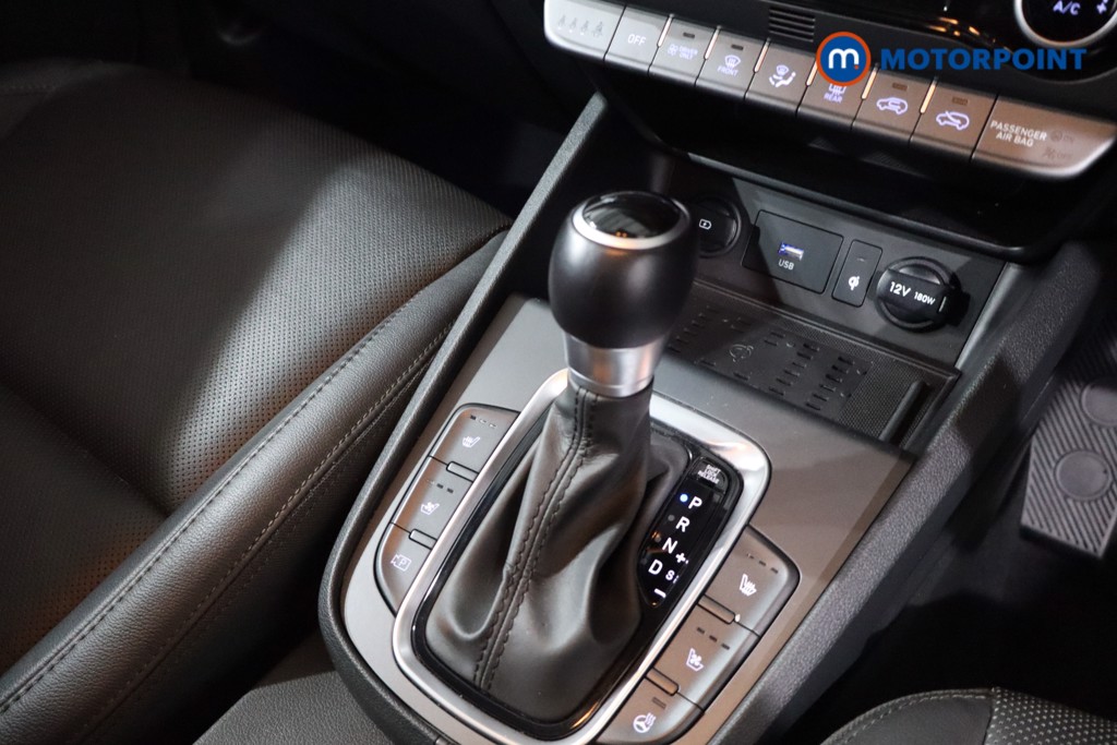 Hyundai Kona Ultimate Automatic Petrol-Electric Hybrid SUV - Stock Number (1624765) - 21st supplementary image
