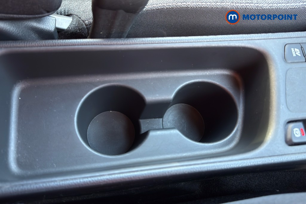 Toyota Yaris Cross Design Automatic Petrol-Electric Hybrid Estate - Stock Number (1625040) - 16th supplementary image