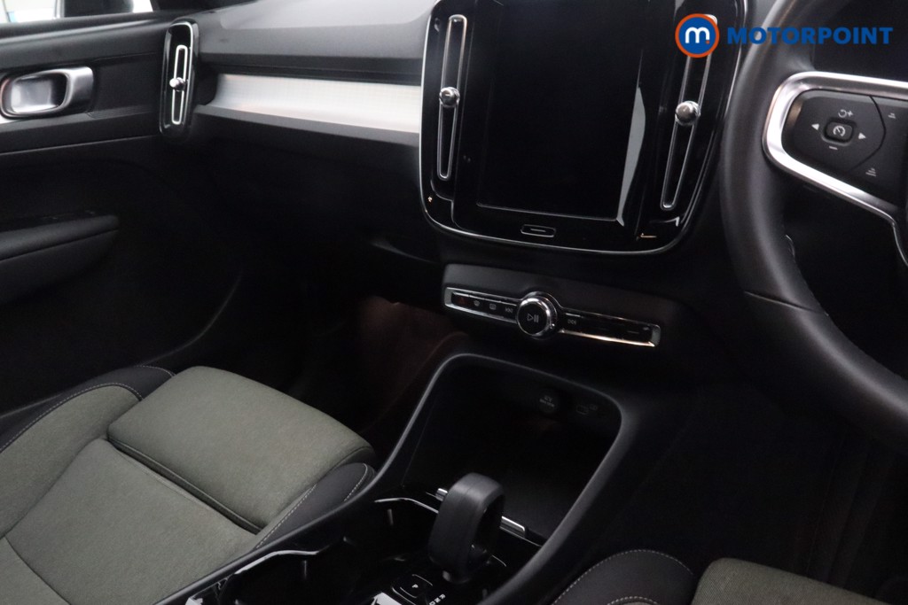 Volvo Xc40 Plus Automatic Petrol SUV - Stock Number (1625259) - 16th supplementary image