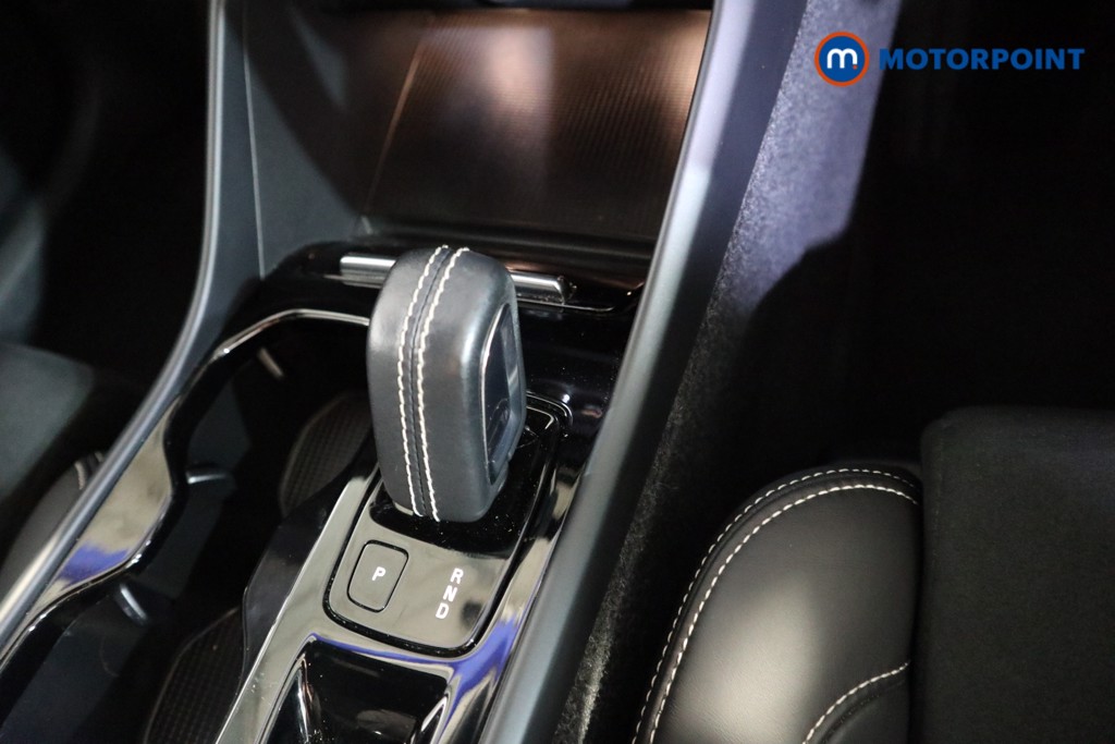 Volvo Xc40 R Design Automatic Petrol SUV - Stock Number (1625528) - 11th supplementary image