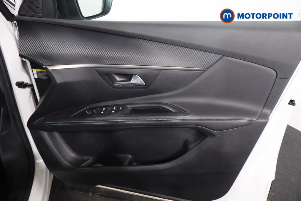 Peugeot 5008 Allure Manual Petrol SUV - Stock Number (1625875) - 11th supplementary image