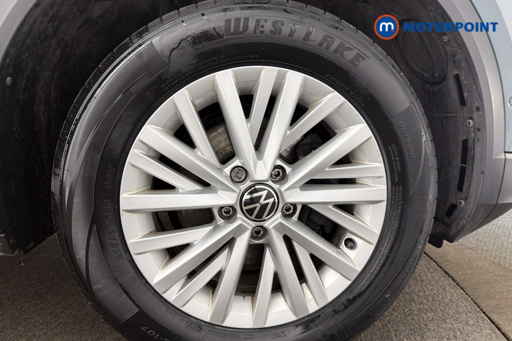 Volkswagen T-Roc Life Automatic Petrol SUV - Stock Number (1625956) - 10th supplementary image