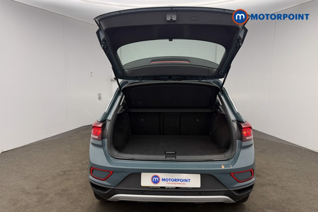Volkswagen T-Roc Life Automatic Petrol SUV - Stock Number (1625956) - 21st supplementary image