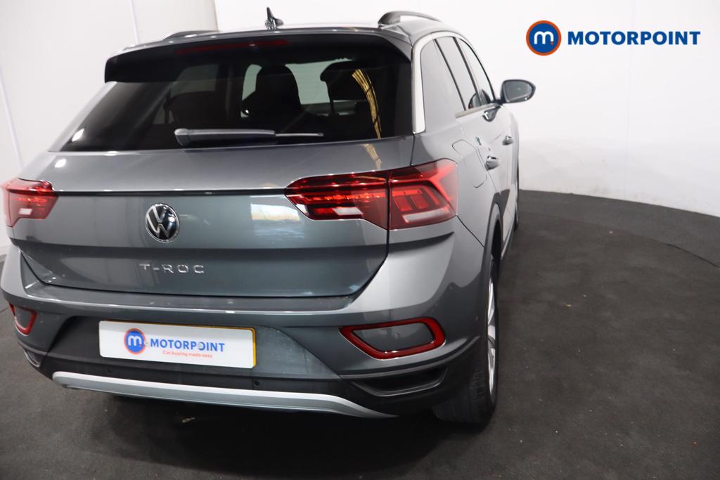 Volkswagen T-Roc Match Manual Petrol SUV - Stock Number (1626115) - 2nd supplementary image