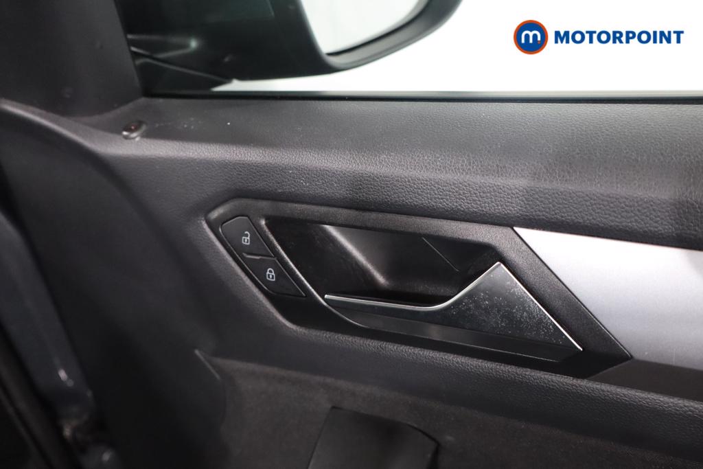 Volkswagen T-Roc Match Manual Petrol SUV - Stock Number (1626115) - 11th supplementary image