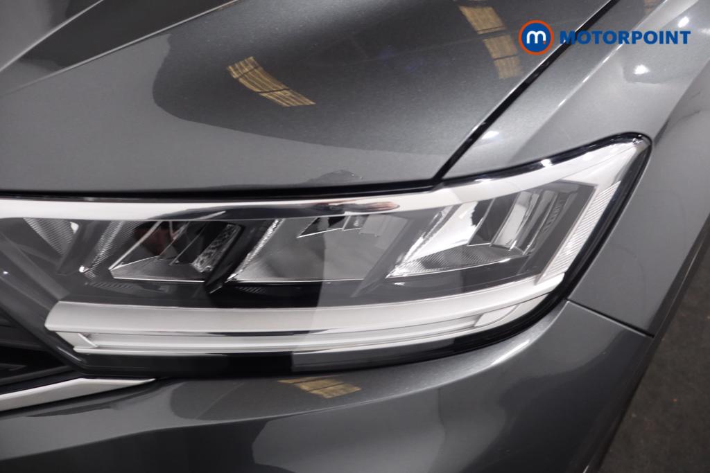 Volkswagen T-Roc Match Manual Petrol SUV - Stock Number (1626115) - 27th supplementary image