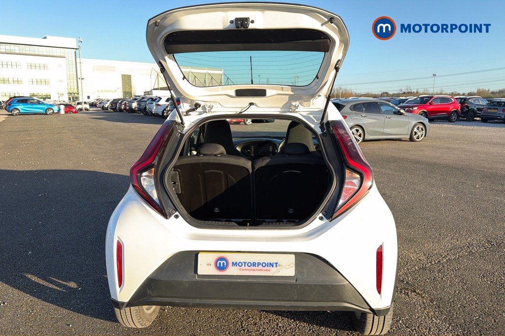 Toyota Aygo X Pure Manual Petrol Hatchback - Stock Number (1626127) - 33rd supplementary image
