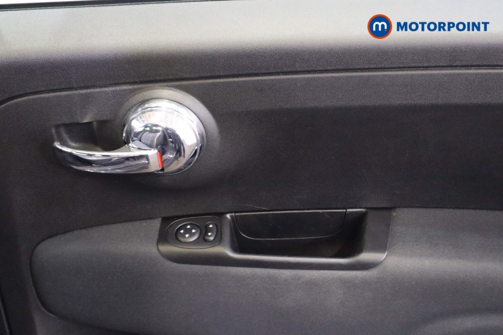 Fiat 500 Lounge Manual Petrol Hatchback - Stock Number (1626325) - 15th supplementary image