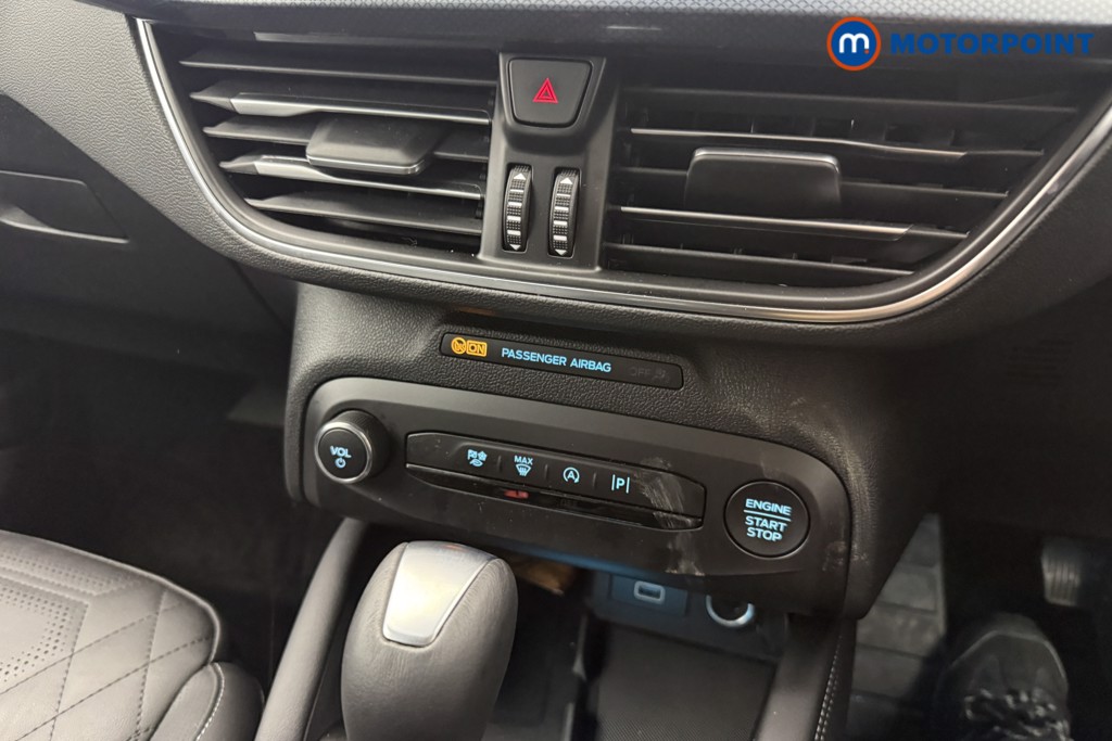 Ford Focus Active X Automatic Petrol Estate - Stock Number (1626368) - 3rd supplementary image