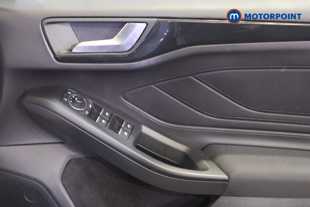 Ford Focus St-Line Manual Petrol Hatchback - Stock Number (1626385) - 14th supplementary image