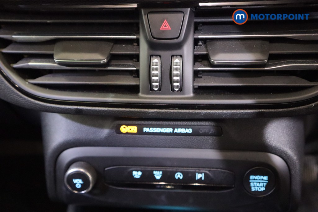 Ford Focus St-Line Manual Petrol Hatchback - Stock Number (1626385) - 20th supplementary image